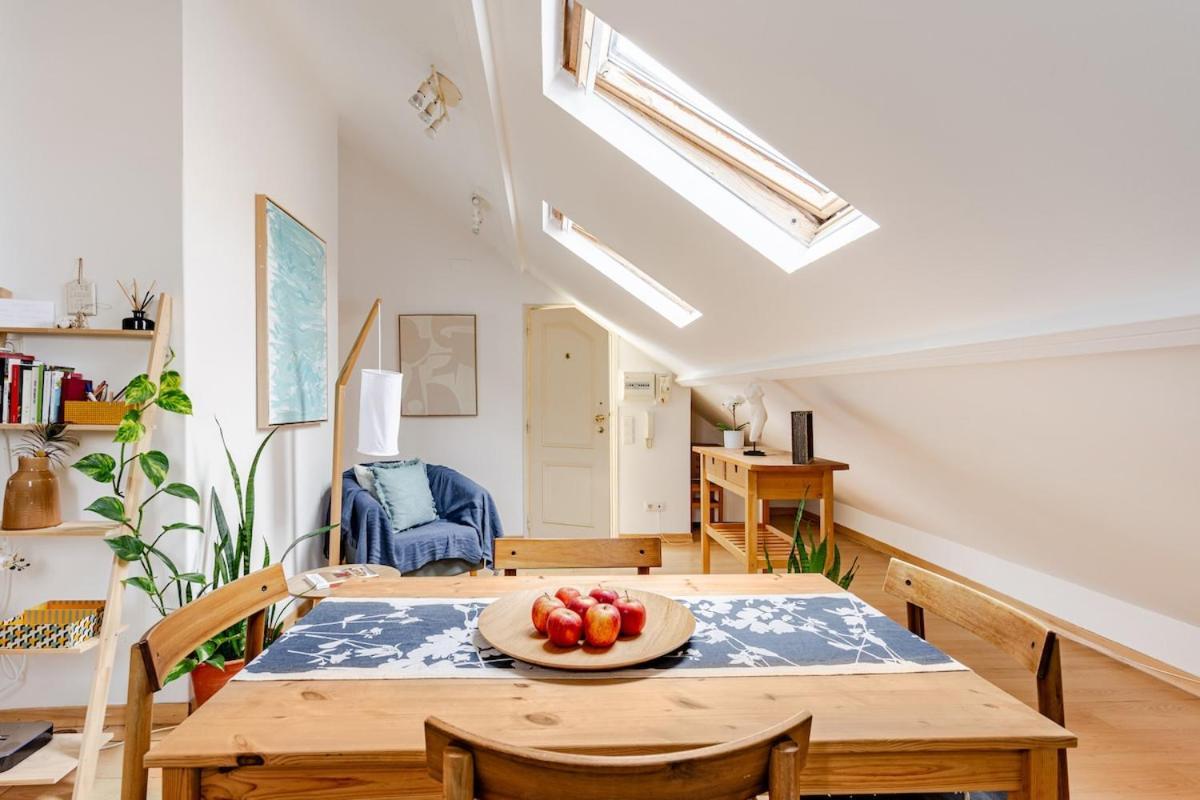 Apartamento Trendy Loft In The Heart Of The City! *