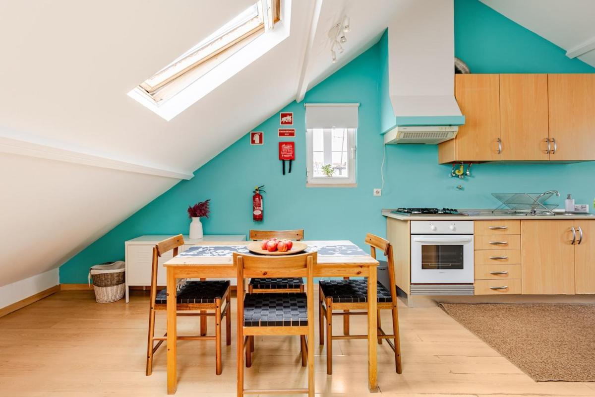 Trendy Loft In The Heart Of The City!